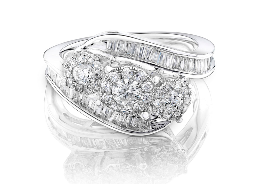 Damas hot sale diamond rings