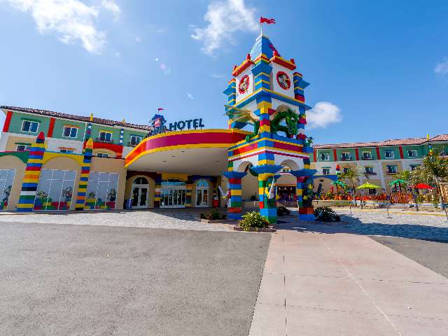 Fazaa LEGOLAND Hotel Enjoy Discount 10 up 20