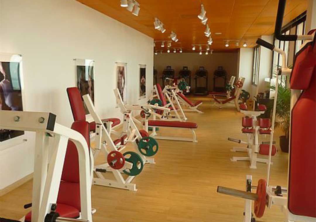 Fazaa Lifeline GYM price starting from AED 600